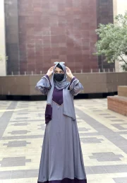Zareen Two-Tone Jaffran Abaya With Hijab