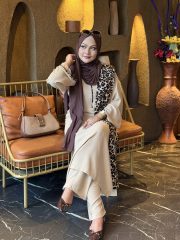 Mehrin Long Salwar Kameez Set- 3Pcs - Image 2
